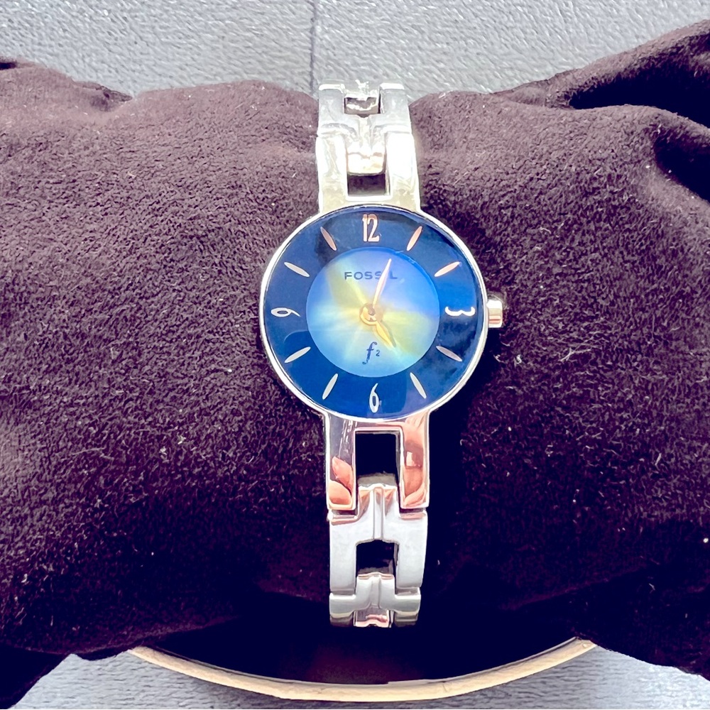 Fossil silver watch with a blue face